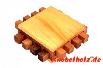 Computer Chip Holzpuzzle 3D mit 8 Holzstäben mit Kodierung, IQ Puzzle, Geduld Puzzle, Denkspiel in den Maßen 8,3 x 8,3 x 2,2 cm, monkey pod teaser