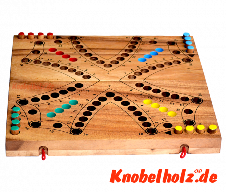 Tock Tock Game, ein Unterhaltungsspiel mit einem Romme Blatt in den Maßen 25,8 x 25,8 x 2,5 cm Tock Samanea Holz Spielbrett