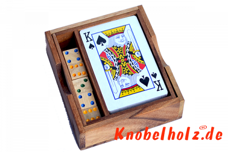 Kartenspiel mit Würfeln in Holzbox für die Reise in den Maßen 10,5 x 9,5 x 2,5 cm, card box  samanea wooden game