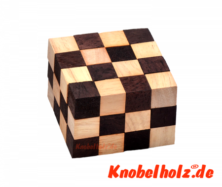 double loop snake cube small in einer Würfelanordnung 3x4x4 Würfel Schlangenwürfel in den Maßen 6,0 x 6,0 x 4,5 cm samanea holz monkey pod 